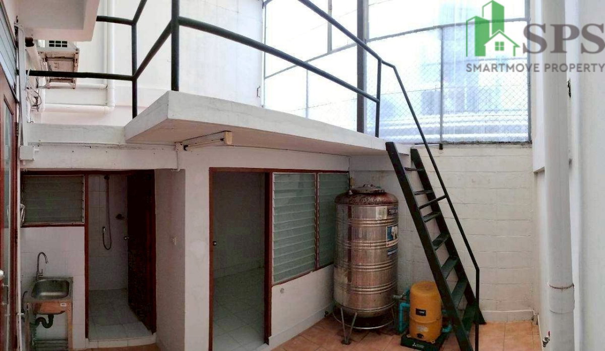 รูป ทาวน์เฮ้าส์ ให้เช่า อยู่ที่ สุขุมวิท 55 (SPSJP268) - รูปที่ 13/15