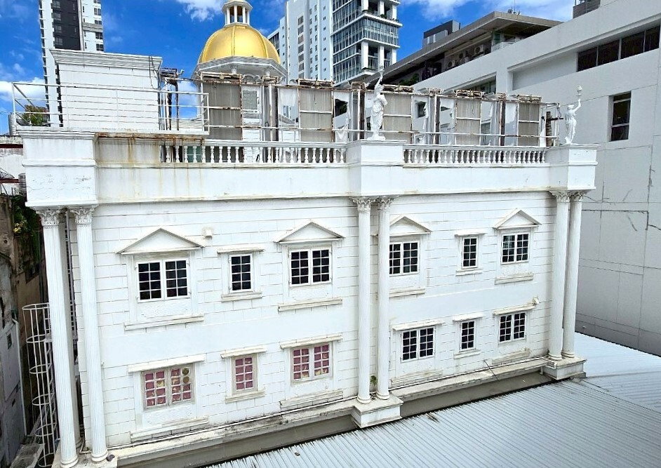 รูป อาคารตกแต่งสวยหรูหราพร้อมลิฟท์ สภาพดี ให้เช่า ใจกลางทองหล่อ ** NO CO-AGENT ** - รูปที่ 2/18