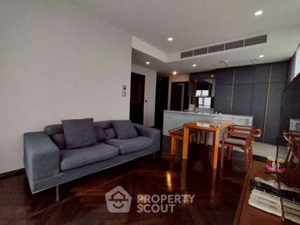 รูปภาพ 2-BR Condo at The Monument Sanampao near BTS Ari (ID 2739673)