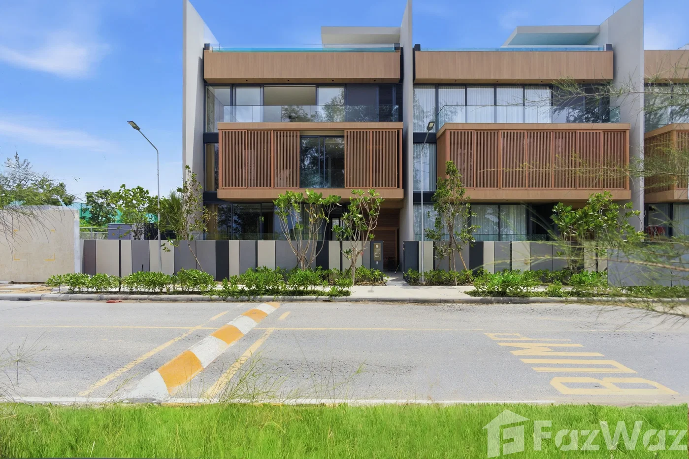 picture Beachfront 4 Bedroom Pool Villa for Sale 5772634 - 3/27
