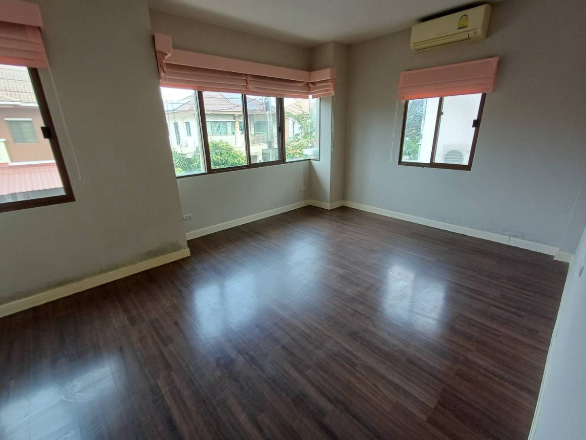 รูป 🔥 ขายบ้านเดี่ยว บุราสิริ งามวงศ์วาน ประชาชื่น 🔥 / 3 ห้องนอน #HNGM034 - รูปที่ 10/16