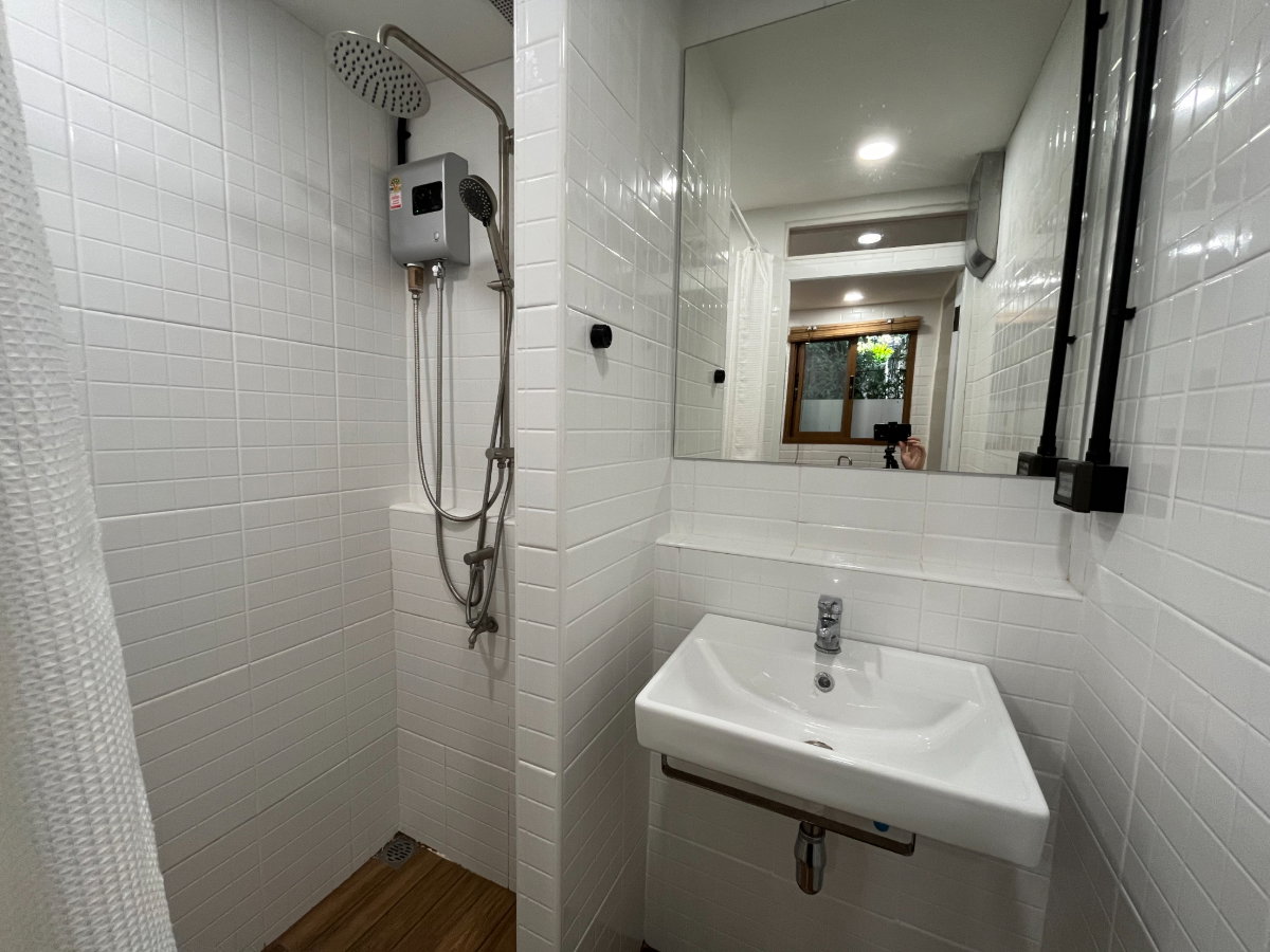 picture 5-Min Walk to MRT Sirikit & QSNCC | 2-Floor House - 11/14