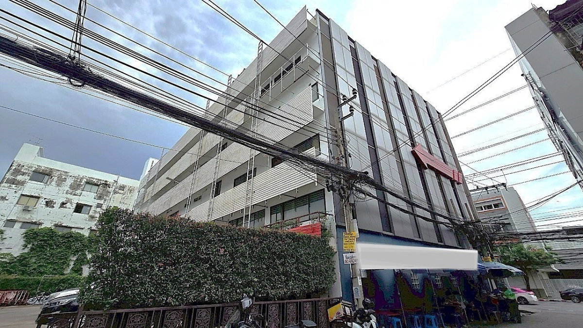picture Commercial Building with Warehouse for Rent – Ekkamai–Phra Khanong ** NO CO-AGENT ** - 23/26
