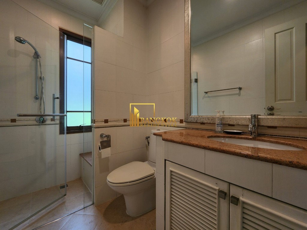 รูป Baan Sansiri 67 | Impressive 4 Bedroom Luxury House For Rent - BR8408SH - รูปที่ 18/48