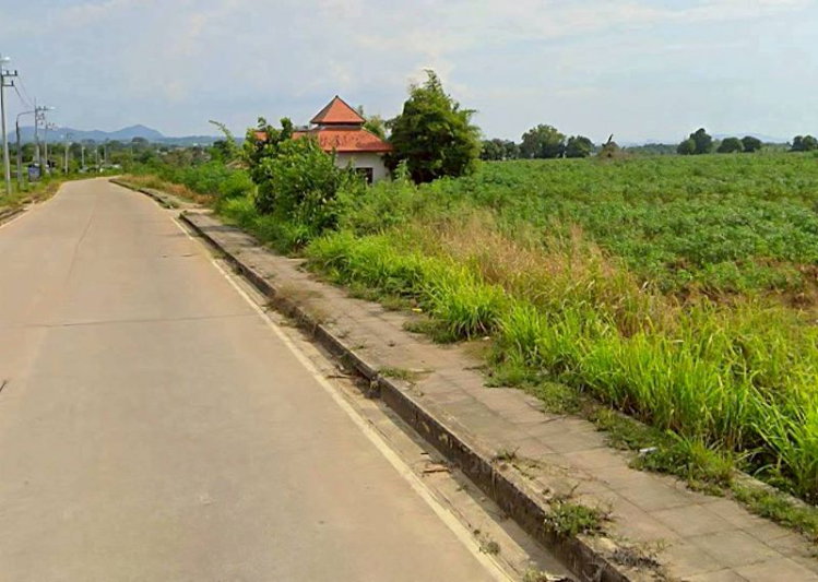 รูป ขายที่ดินสวย ห้วยใหญ่ บางละมุง ใกล้พัทยา พร้อมพัฒนา  - รูปที่ 13/14