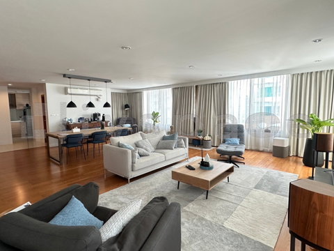 ▚ LI135ツ FOR RENT: The Emporio Place (Duplex) 2+1BR 178sqm. 85K ✨ Exclusive Bldg C, Massive Layout, Highly Private, Cozy Decor 🏙️