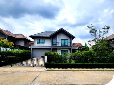Houses for sale Bang Phli Industrial Estate : FOR SALE  HOUSE PROPERTY  7388000 BAHT.