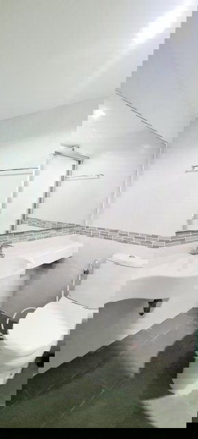 รูป ให้เช่าห้องแต่งพร้อม เฟอร์ครบ ห้องใหญ่ วิวดี ราคาถูก ใกล้ ARL และ MRT สถานีหัวหมาก - รูปที่ 12/12