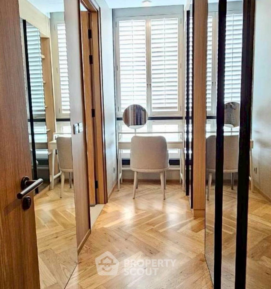 รูป คอนโด 2-ห้องนอน ที่ ดิ เอส สุขุมวิท 36 ใกล้ BTS ทองหล่อ (ID 2769003) - รูปที่ 3/9