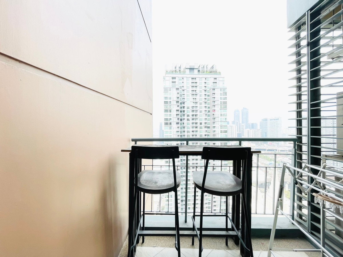 picture For Rent : Villa Asoke (2bed Duplex) 80 sq.m. 45,000 THB Tel. 0924235675 Cate - 4/15