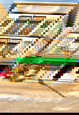 Shophouses for rent Ban Bung Chonburi : Office Building for rent in Banbeung Chonburi