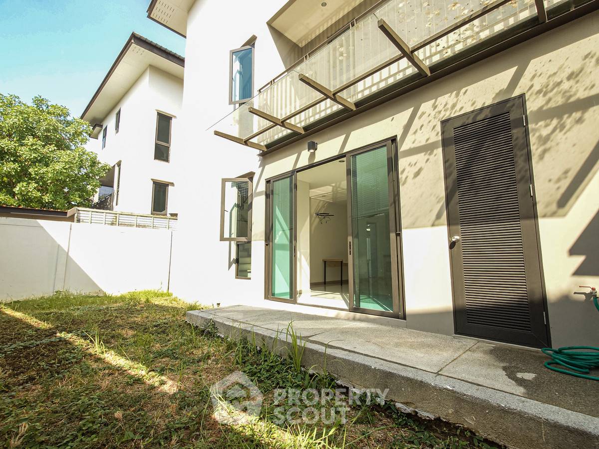 รูป บ้าน 3-ห้องนอน ที่ เอคิว อาร์เบอร์ สวนหลวง ร.9-พัฒนาการ ใน ดอกไม้ (ID 2628800) - รูปที่ 4/33