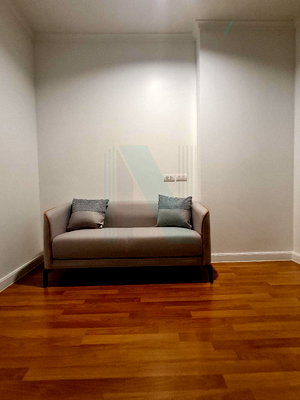 Condos for rent Ngam Wong Wan Road : For Rent Condo LUMPINI PLACE RATCHAYOTHIN Building B, Floor 10,1 bed room, Room size 28.00 sqm