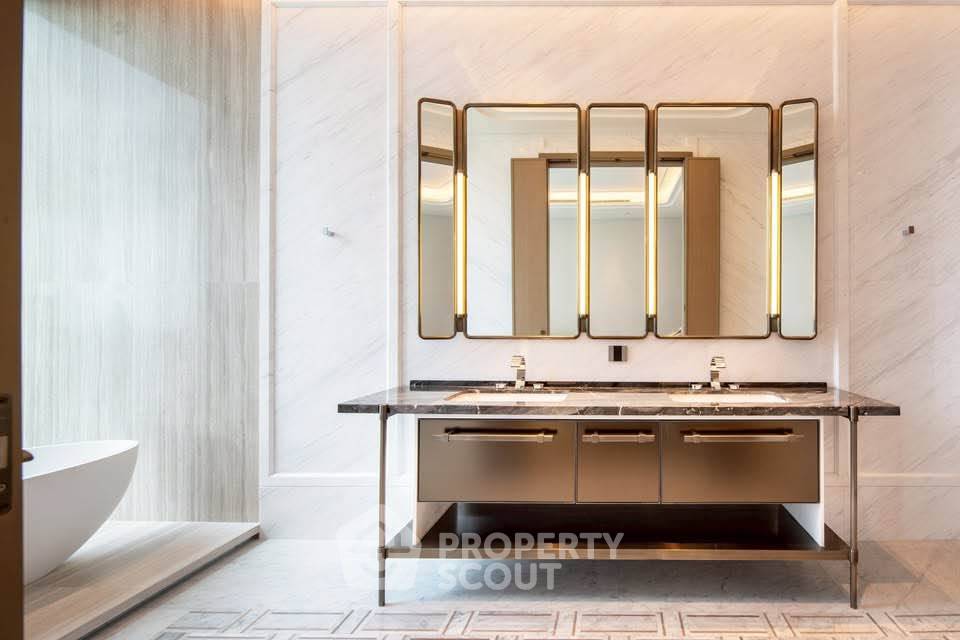 picture 3-BR Condo at One 89 Wireless near MRT Lumphini (ID 2784145) - 29/32