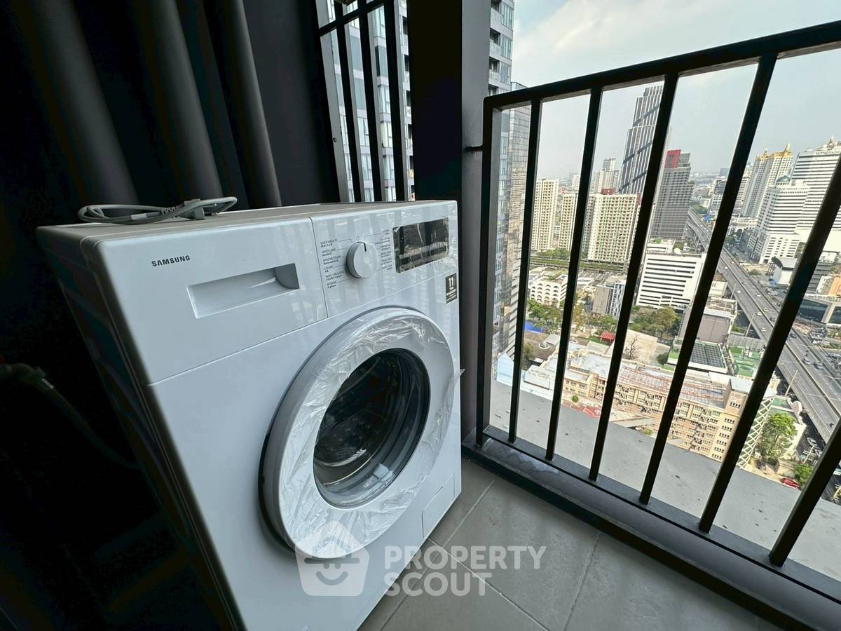 รูป คอนโด 1-ห้องนอน ที่ นิว ดิสทริค อาร์9 ใกล้ MRT พระราม 9 (ID 2781207) - รูปที่ 3/6