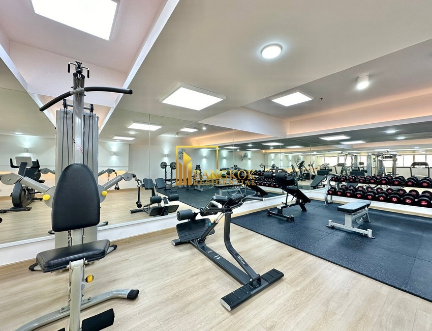 picture Top View Tower | Spacious 3 Bedroom Condo in Ekkamai Area - BR16676CD - 29/39
