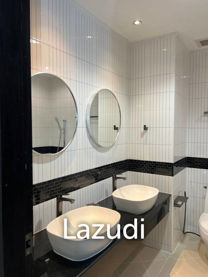 picture 87 sqm modern condo on 14th floor at CitiSmart Sukhumvit 18 Khlong Toei - 6/6