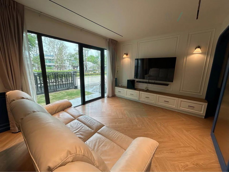 บ้านเดี่ยวให้เช่า : 📌 ให้เช่าบ้านเดี่ยว 2 ชั้น เซนโทร บางนา 4 ห้องนอน 5 ห้องน้ำ
