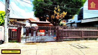 บ้านเดี่ยว สมุทรปราการ : บ้านเดี่ยว หมู่บ้านพรสว่างนิเวศน์ สำโรง ทำเลศักยภาพ ใกล้รถไฟฟ้า BTS สถานีสำโรง