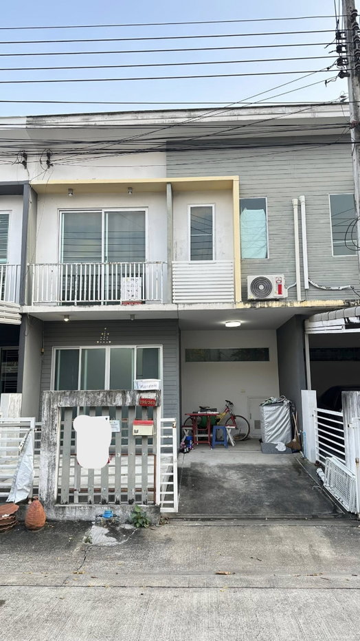 รูป ขายบ้านทาวน์โฮม เดอะคอนเนค เกษตร-นวมินทร์ (ซอยประเสริฐมนูกิจ 48) ราคา 2.6 ล้านบาท | พื้นที่ 18.2 ตร.ว. | 2 ชั้น วิวหมู่บ้าน - รูปที่ 4/17