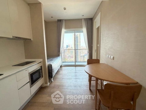 1-BR Condo at The Saint Residences near MRT Phahon Yothin (ID 2622554)