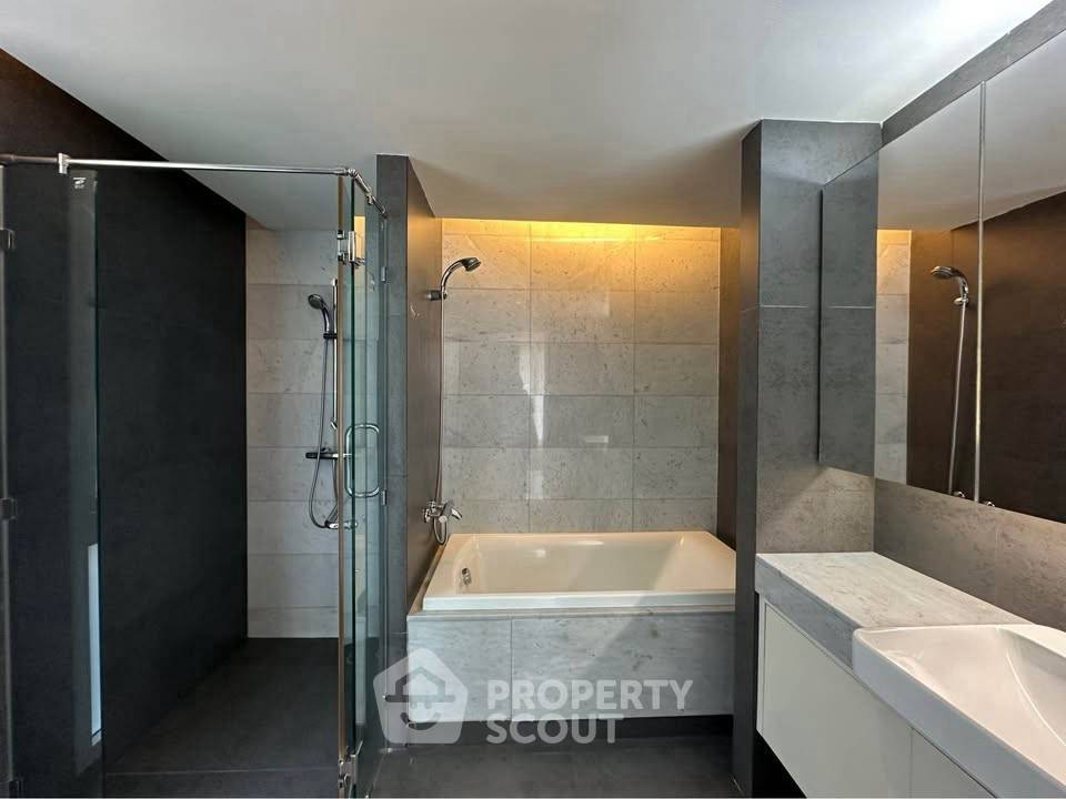 รูป คอนโด 3-ห้องนอน ที่ ลา ซิตต้า เพนท์เฮ้าส์ ใกล้ BTS ทองหล่อ (ID 2713076) - รูปที่ 7/13