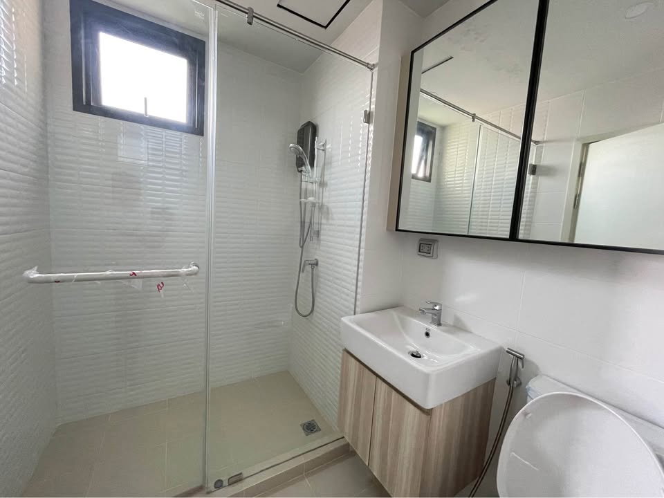 picture ✨🦄 Available 1 June 2026 🦄✨ Chewathai Kaset - Nawamin - 8/14