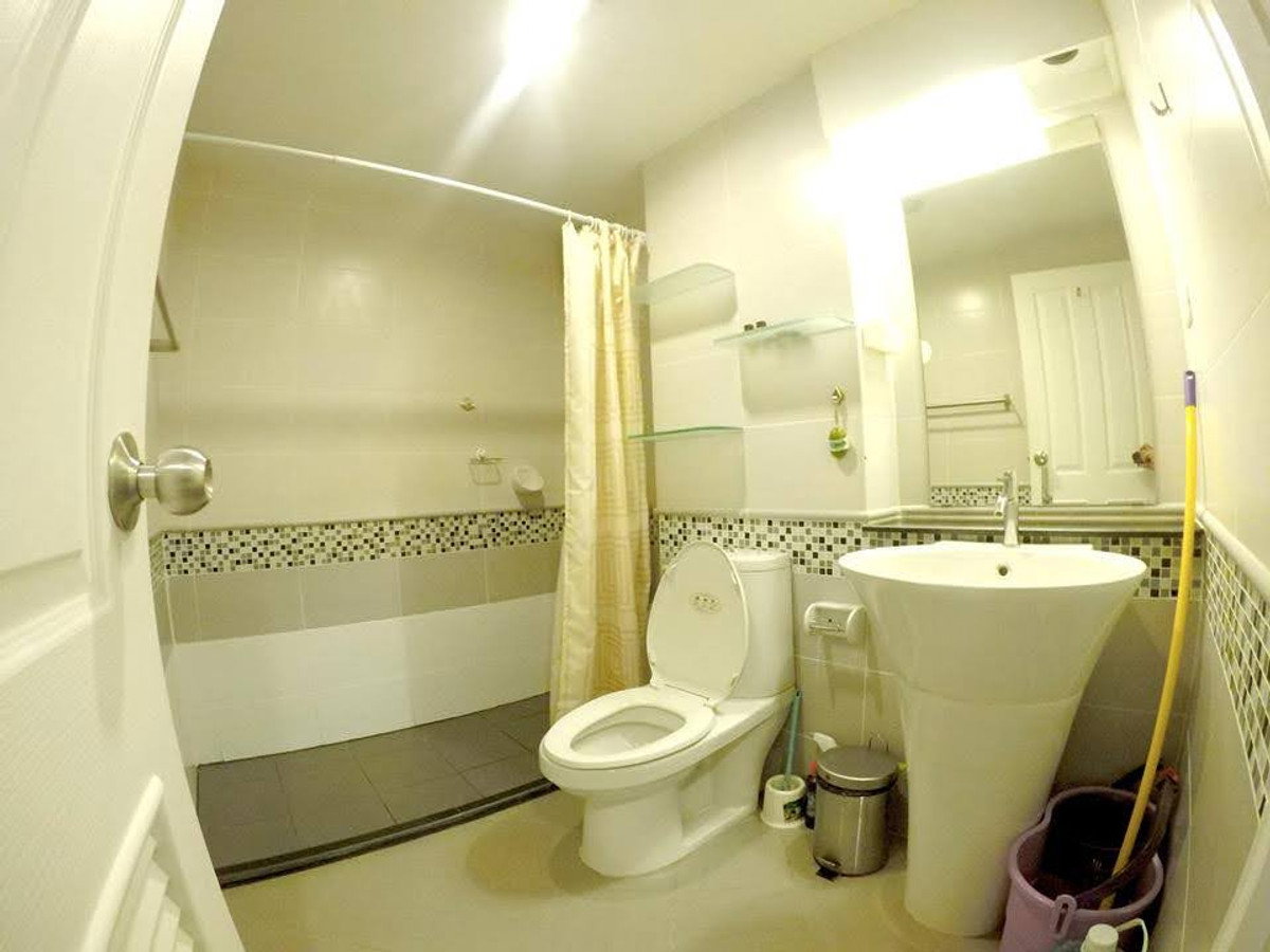 picture Sukhumvit 50, easy commuting, near BTS On Nut 🚆 The Waterford Sukhumvit 50 - 3/11