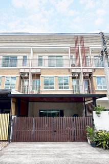 ขายทาวน์โฮม 3 ชั้น โครงการ Villette City พัฒนาการ 38 พื้นที่ 22 ตารางวา 3 ห้องนอน 3 ห้องน้ำ เฟอร์ครบพร้อมอยู่