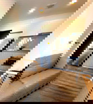 คอนโดให้เช่า : 🎈#MT2604_057🎈💥ด่วน💥ว่างชัวร์ รีบคลิก ก่อนหลุดมือ‼️ 𝗙𝗼𝗿 𝗥𝗲𝗻𝘁 1️⃣2️⃣k.🔥#ใกล้MRTห้วยขวางคอนโด    บราวน์รัชดาห้วยขวาง 