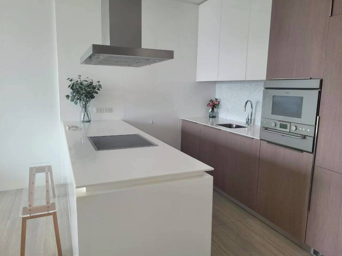 picture 185 Rajadamri 2 Bedroom For Rent - 8/39