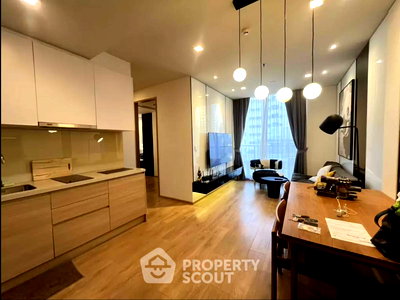 Condos for sale : 2-BR Condo at Noble Around Sukhumvit 33 near BTS Phrom Phong (ID 2798063)