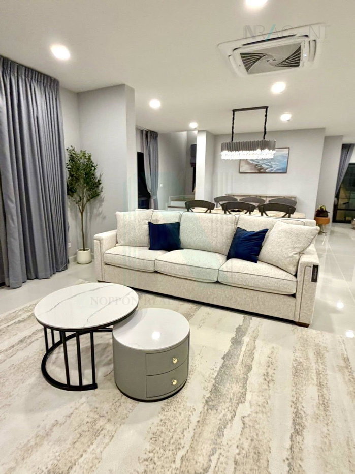 รูป 📌 ให้เช่าบ้านเดี่ยว 2 ชั้น เซนโทร บางนา 2 4 ห้องนอน 5 ห้องน้ำ - รูปที่ 2/8