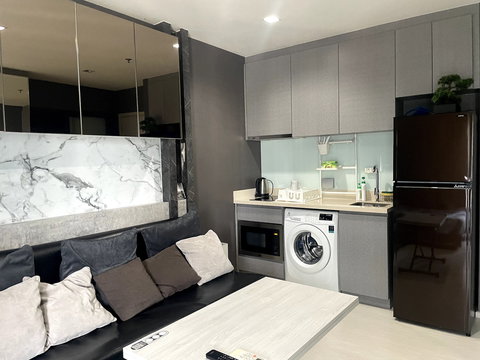 #SC12918 ​   📌  ให้เช่า | 🟦🟨ริทึ่ม สุขุมวิท 36 - 38​​🟥🟩💬 𝑪𝒐𝒏𝒕𝒂𝒄𝒕 𝑳𝑰𝑵𝑬: @𝒔𝒆𝒄𝒓𝒆𝒕𝒑𝒓𝒐𝒑𝒆𝒓𝒕𝒚 🔥✨