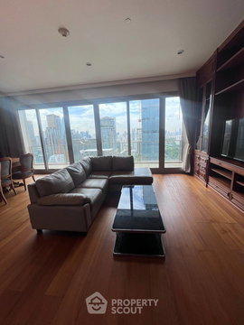 3-BR Condo at 185 Rajadamri near BTS Ratchadamri (ID 2104108)