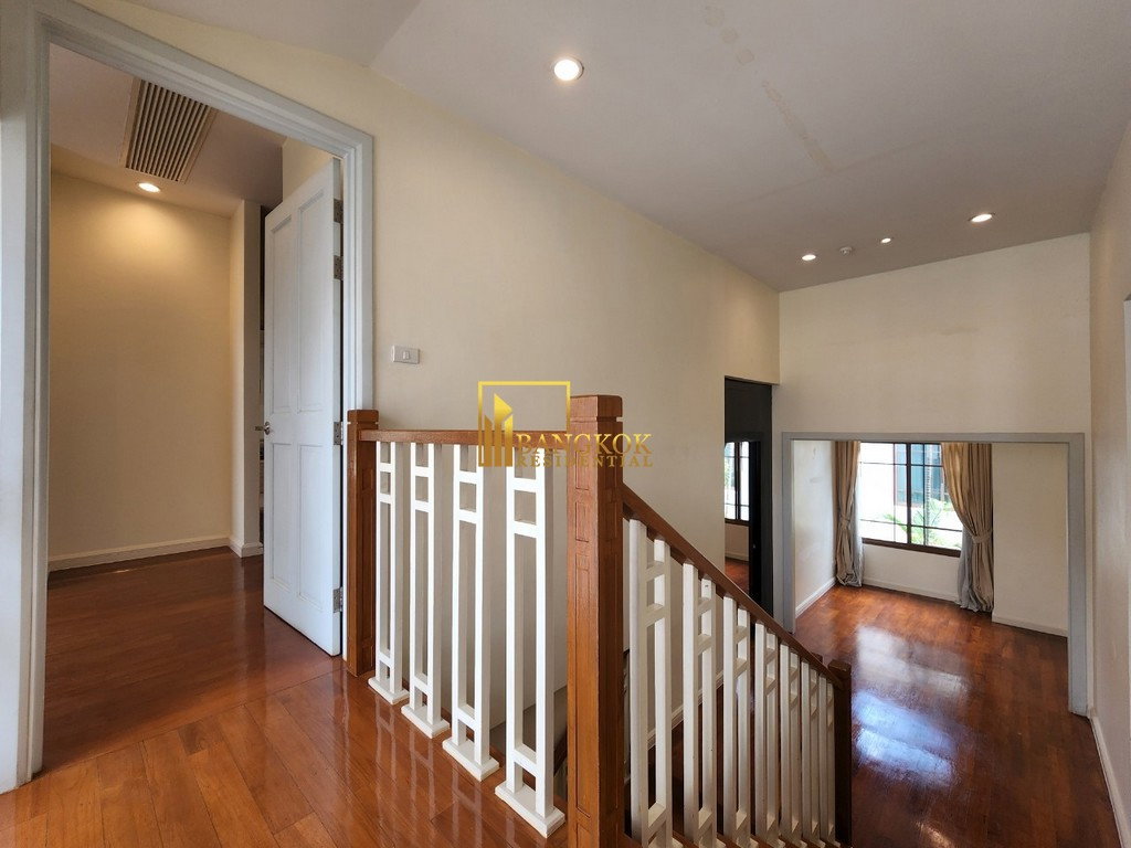 รูป Baan Sansiri 67 | Impressive 4 Bedroom Luxury House For Rent - BR8408SH - รูปที่ 32/48