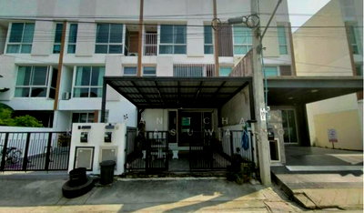 Home office for sale Lat Krabang : for sale, 3 floors, 24 square wah, Mind Hof Suvarnabhumi project, 