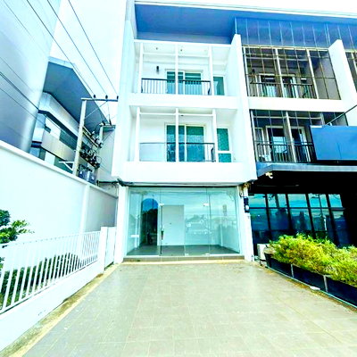 เช่าอาคารพาณิชย์ เมืองพิษณุโลก พิษณุโลก : พลายชุมพล ใกล้เซ็นทรัลพิณุโลก 1.6 กม. อาคารพาณิชย์ 3 ชั้น 3นอน 3น้ำ ถนนวงแหวน by pass 16ตร.วา. 190ตร.ม. เมืองพิษณุโลก รพ.พิษณุโลก 2.6 กม.