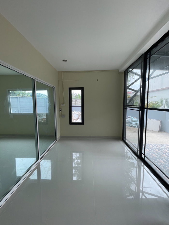 รูป ให้เช่าบ้านพัฒนาการ38 ใกล้ทองหล่อ หลังมุมรีโนเวทใหม่ มีที่จอดรถเยอะ - รูปที่ 8/10