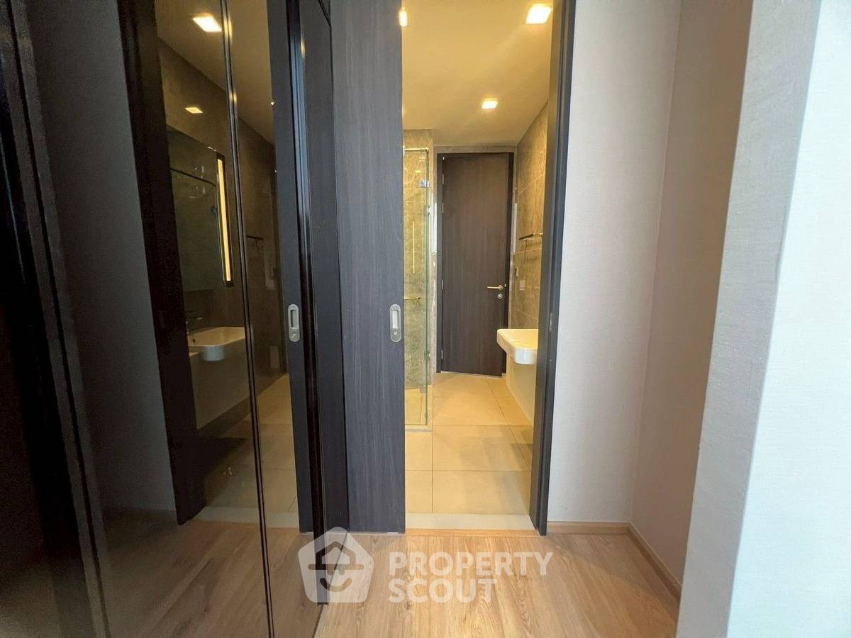 รูป คอนโด 2-ห้องนอน ที่ โนเบิล อราวน์ อารีย์ ใกล้ BTS อารีย์ (ID 2798656) - รูปที่ 9/15