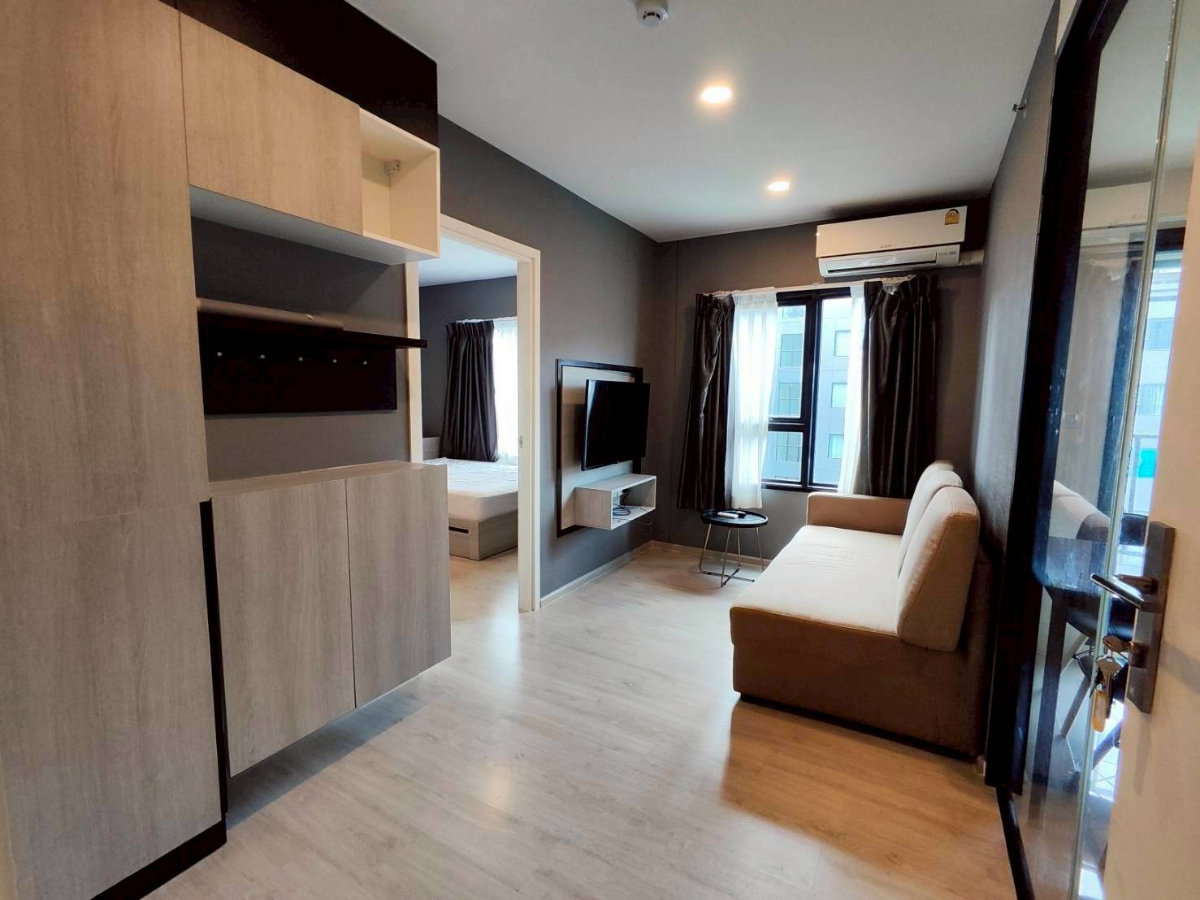 รูป ให้เช่า เอสเซ็นท์ วิลล์ คอนโด ติดเซ็นทรัลเฟส วิวสระว่ายน้ำ - รูปที่ 4/12