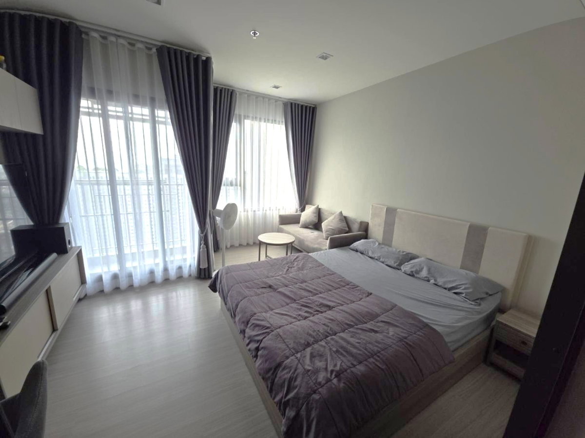 picture *** Condo for Rent : Life Sathorn Sierra *** - 1/10