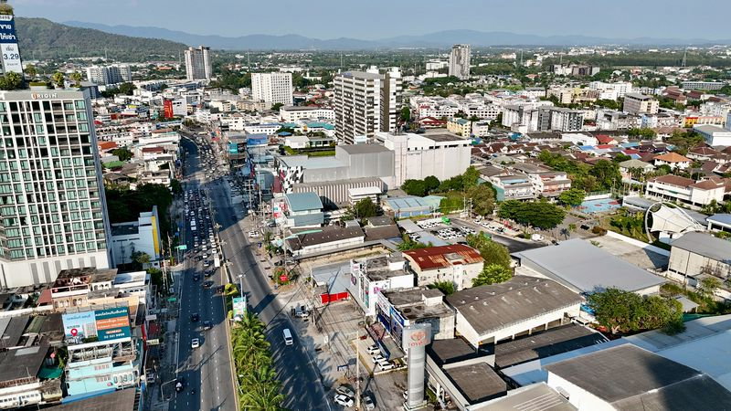 picture Beautiful land in Sriracha, near Sukhumvit Road, located in a community area, ready for development. - 9/12