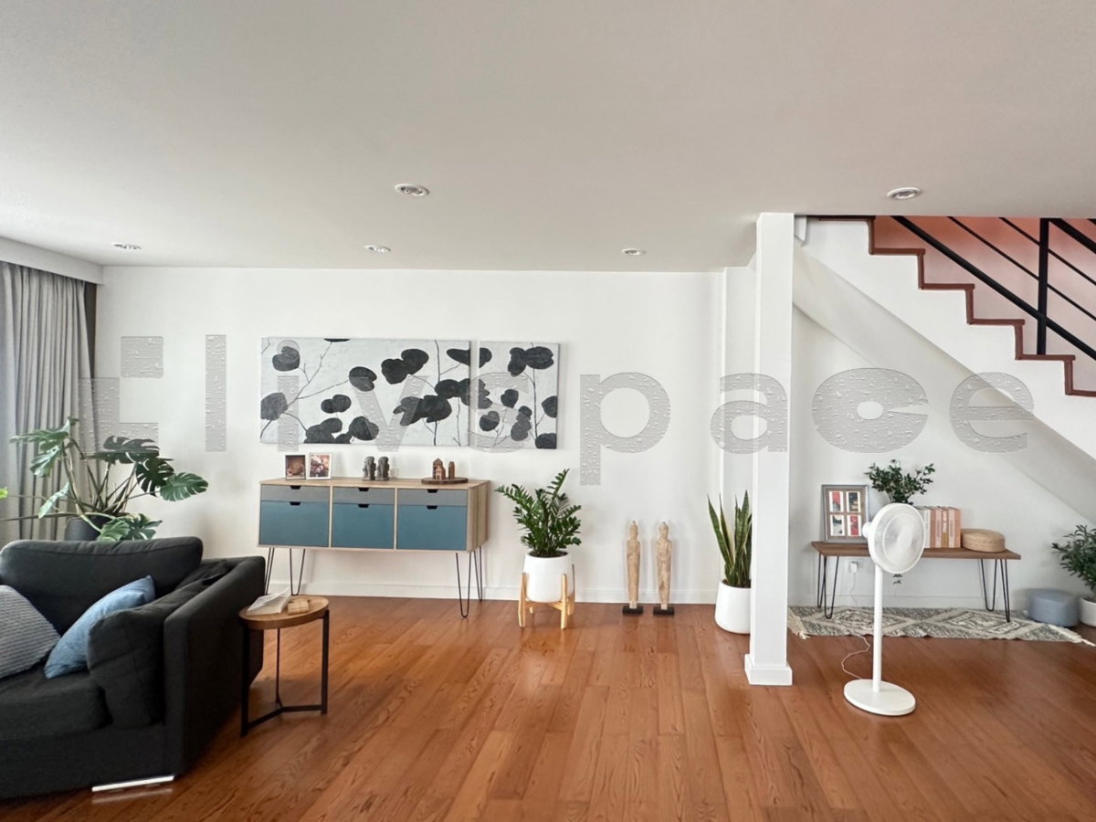 รูป ▚ LI135ツ ให้เช่า: The Emporio Place (Duplex) 2+1BR 178sqm. 85K ✨ ห้องใหญ่ 2 ชั้น ตึก C ยูนิตน้อย เป็นส่วนตัวสูง ทิศไม่ร้อน 🏙️ - รูปที่ 4/7