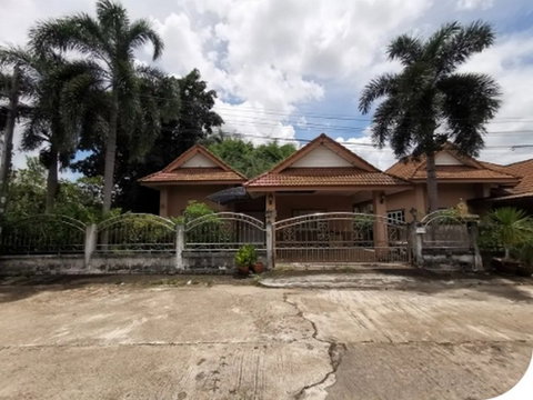 BP00577 ขายบ้านเดี่ยว หมู่บ้านสุขสมบูรณ์-โกลเด้นโฮม2 ตำบลมะขามเตี้ย อำเภอเมืองสุราษฎร์ธานี จังหวัดสุราษฎร์ธานี