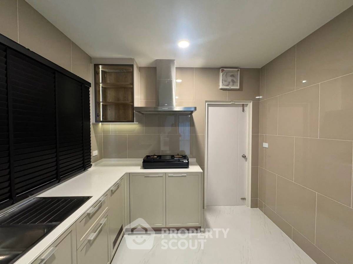 รูป บ้าน 4-ห้องนอน ที่ เดอะ ซิตี้ บางนา 3 ใน บางแก้ว (ID 2797264) - รูปที่ 17/17