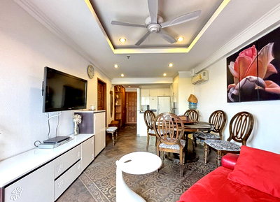 ขายคอนโด : 2 Bedroom for Sale Jomtien Beach Condominium Rimhad Pattaya
