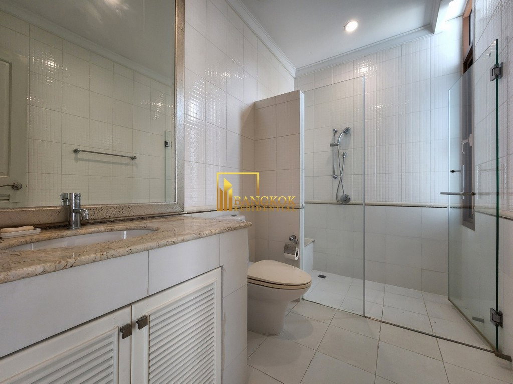 รูป Baan Sansiri 67 | Impressive 4 Bedroom Luxury House For Rent - BR8408SH - รูปที่ 31/48