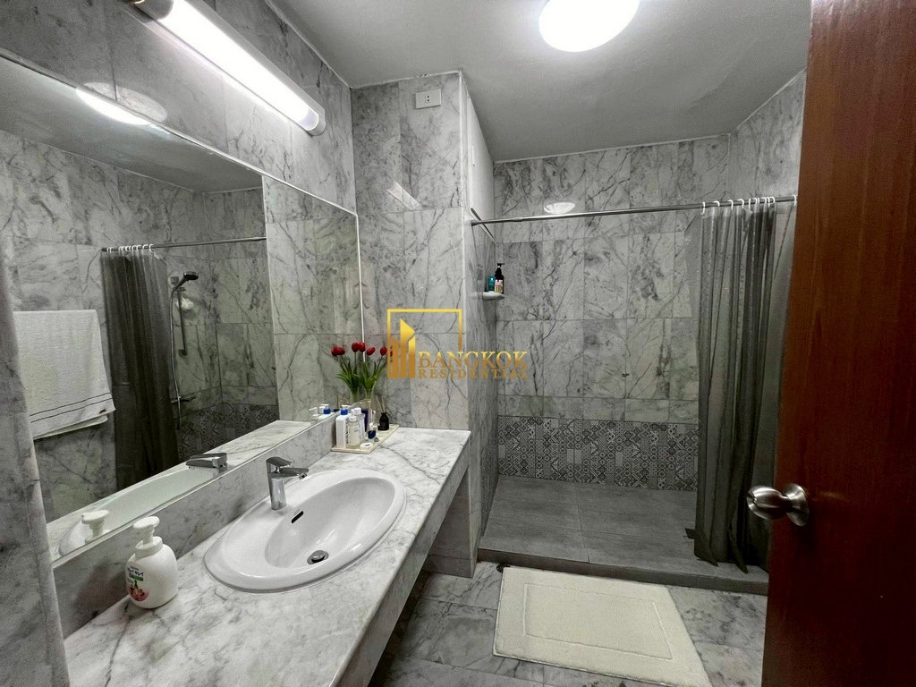 รูป Expansive 4 Bedroom Townhouse in Baan Green Town-On Nut - BR49055TH - รูปที่ 17/30