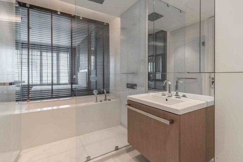 💎 Elite Condo for Sale | Ratchadamri | Luxury Lifestyle for the Selected Few | Near BTS Ratchadamri | 51,000,000 THB | คอนโดหรู ราชดำริ สำหรับคนที่เลือกสิ่งที่ดีที่สุดเท่านั้น ใกล้ BTS ราชดำริ – LTHC14923